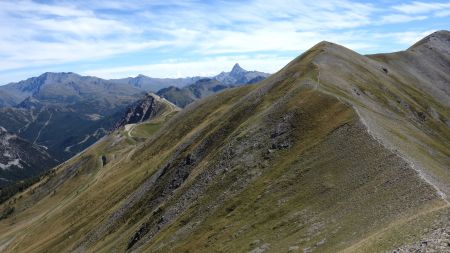 Vue arrière sur la crête