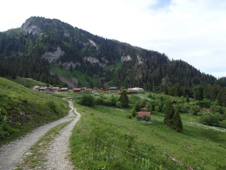 Retour aux Chalets de la Buchille