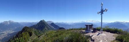 Belle Etoile (sommet), panorama