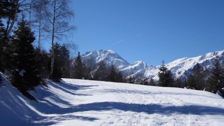 Arrivée sur la route de Val Pelouse