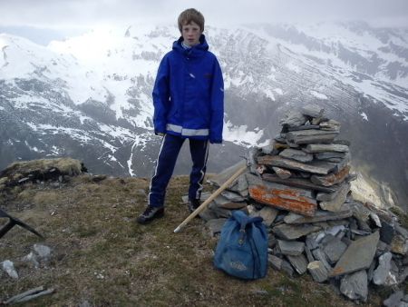 A côté du cairn sommital