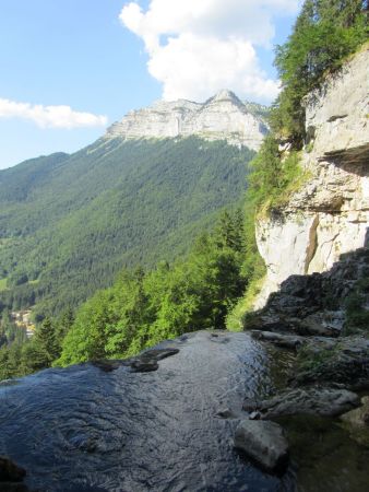 Résurgence du Guiers Vif.