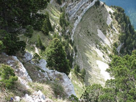 Sortie du sentier montant des Varvat