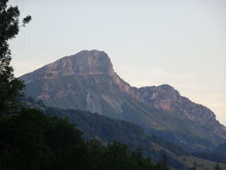 Au Col du Frêne, le Colombier