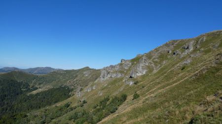 Crête vers le Puy Bataillouse