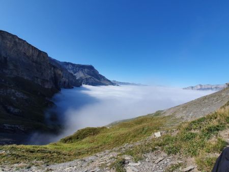 Au-dessus de la mer de nuages, enfin !