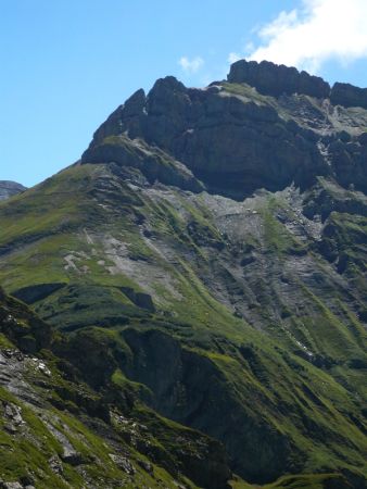 Les Roches Merles vues depuis la Côte.