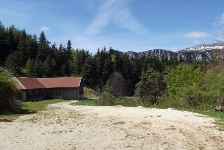 Arrivée à la bergerie des Ayes