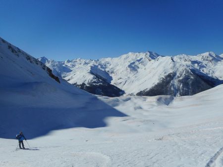 Dans le vallon de Rémy, vue rétro.