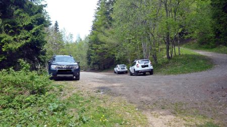 Le parking «Duster» de la Ramaz !