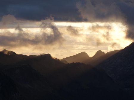 Sous les nuages...