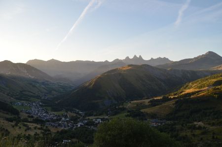 Montée matinale au Col de la Croix de Fer au départ de St Sorlin