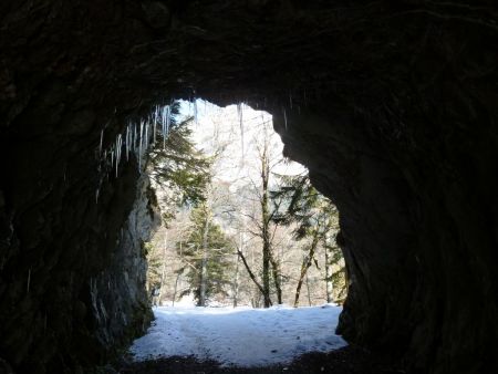 Chandelles dans le tunnel