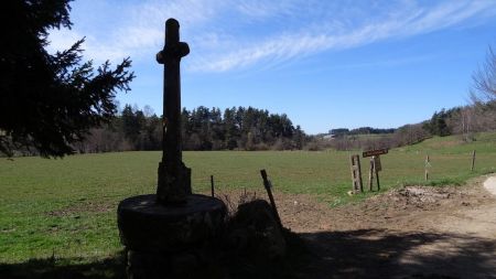 Lieudit le Pont de Malzaure.