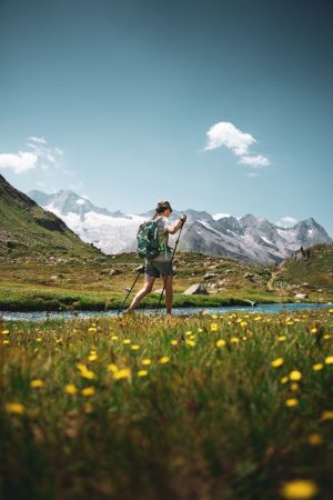 Vue sur les glaciers derrière le refuge