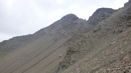 Regard arrière sur le col et le Petit Pinier