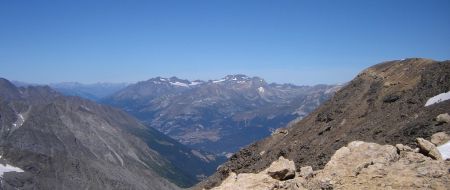 Vers Péclet-Polset, massifs du Bouchet et de l’Echelle.