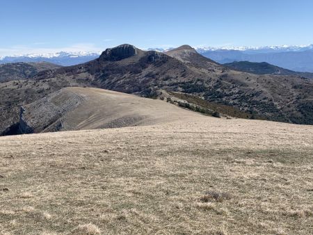 Le retour, avec la Montagne de Mare.