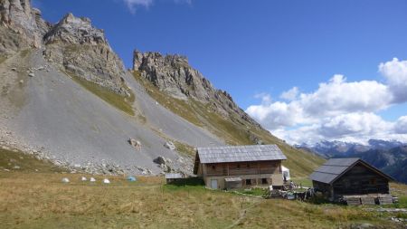 Refuge de Furfande et crête de Croseras