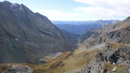 Le vallon de Valante et son refuge, en direction de Castello