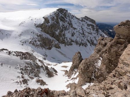 Vue sur le couloir et la Tête de la Cluse du haut de l’arche.