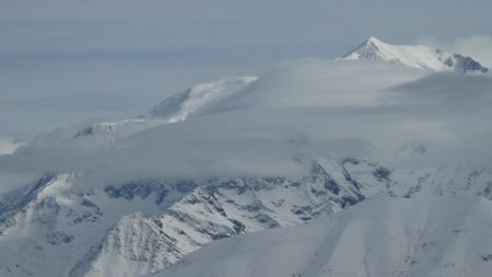 L’une des rares vues du jour sur le Mont Blanc.