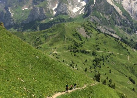 descente sur le col de Coux (itinéraire de retour)