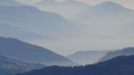 Brumes au fond des vallées