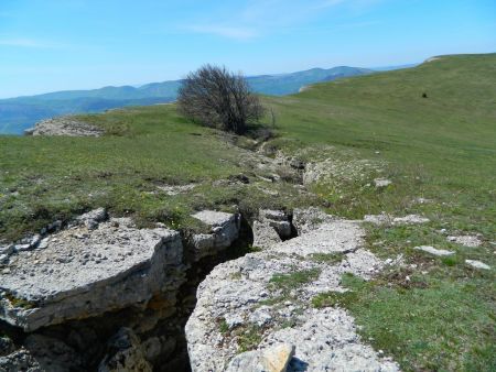 La montagne va t-elle s’effondrer comme jadis le Granier ?