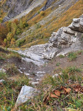 Vue vers l’ouest depuis la petite crête du col des Sausses