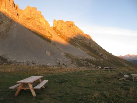 Au coucher du soleil depuis le refuge