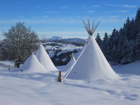 Le village tipi