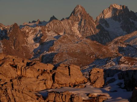 Aiguilles du Chardonnet et d’Argentière...