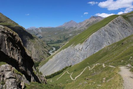 Descente du Pas d’Anna Falque