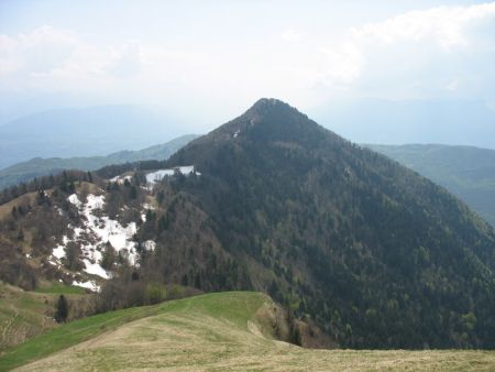 Pic de la Sauge (alt. 1.612 m) vu de la Pointe de la Galoppaz