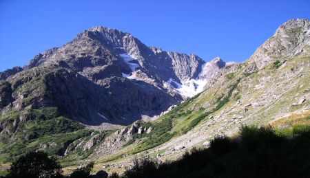 L’Aiguille d’Olan.