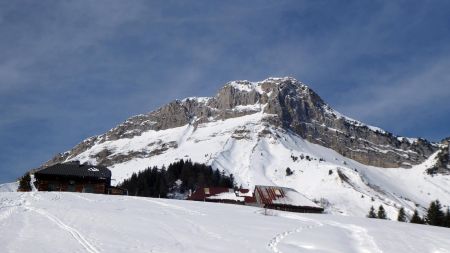 Descente vers le col, vue arrière