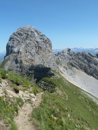 La suite de l’arête et la Pointe du Midi