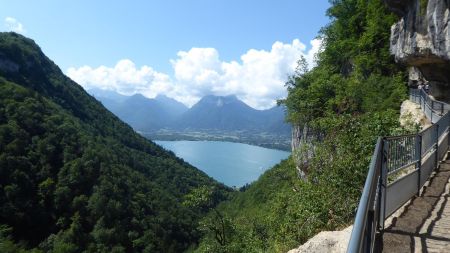 Vue sur le lac d’Annecy