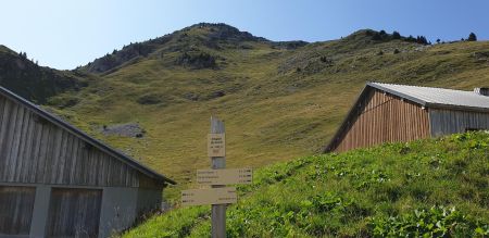 Chalet du Coin avec la Haute Pointe en toile de fond