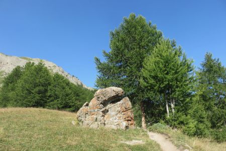 Rocher «la gueule ouverte»