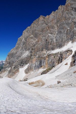 Parois de Bazel et l’aval du glacier de Rhêmes-Calabre.