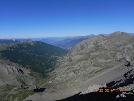 Vue vers Crévoux depuis le sommet