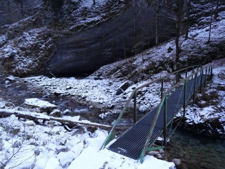 Passerelle sous le Pic de l’Œillette