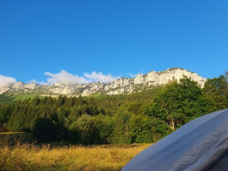 Bivouac au pied du Mont Granier